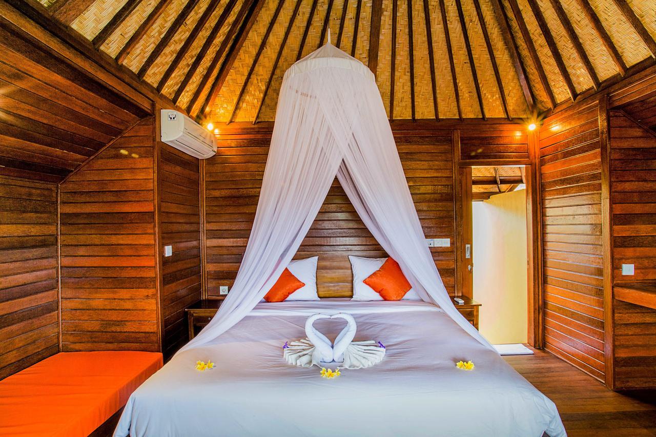 Samanta Huts Hotel Lembongan Kültér fotó