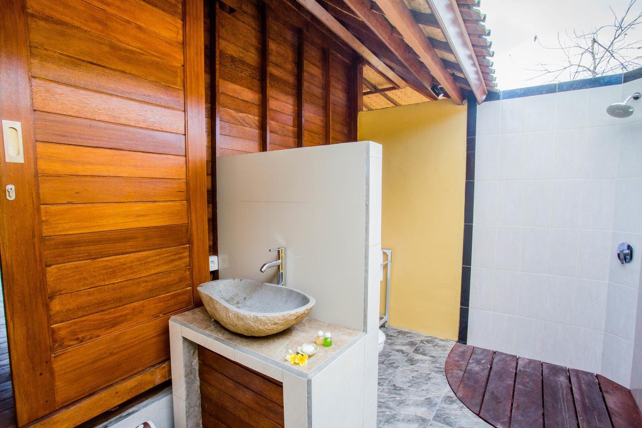 Samanta Huts Hotel Lembongan Kültér fotó